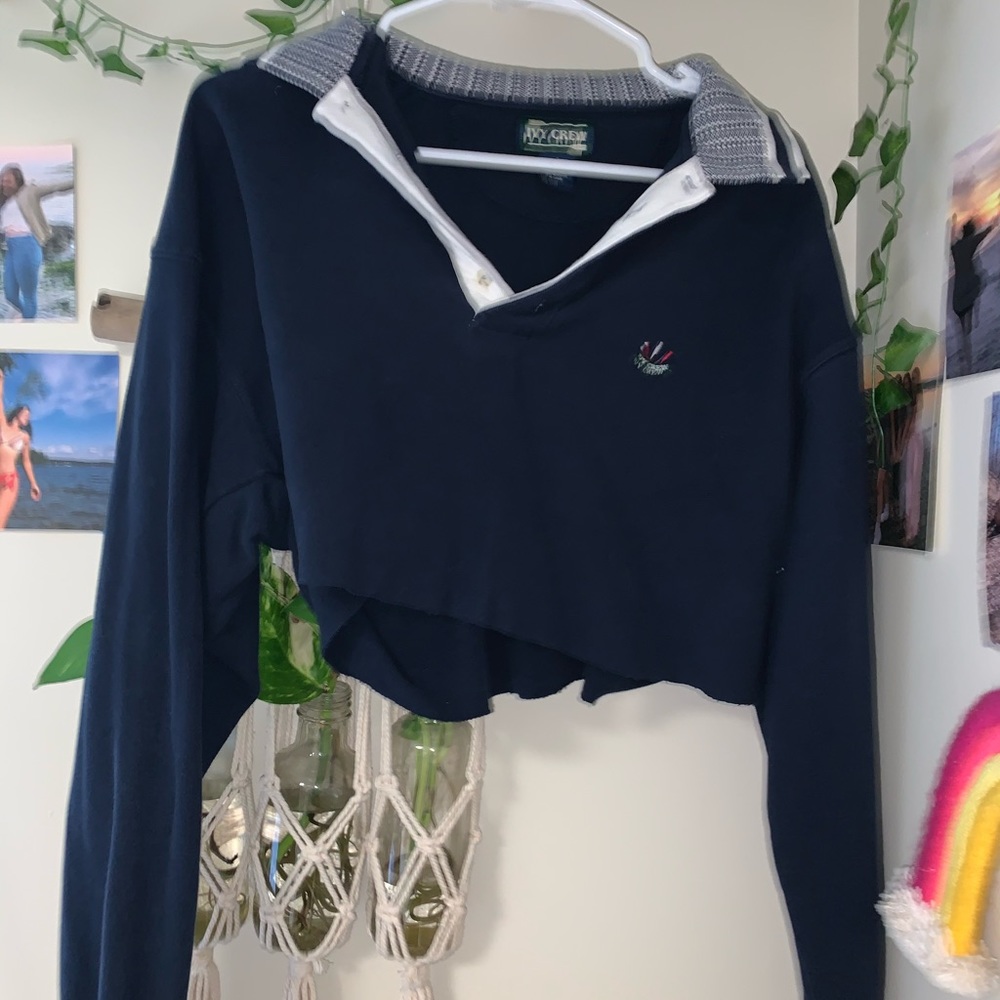 Cropped Male Polo